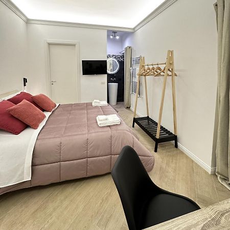 Vicki Vomero Rooms - Napoli Exterior foto